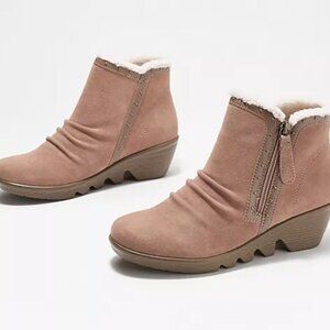 Skechers Jumper Wedge Bootie